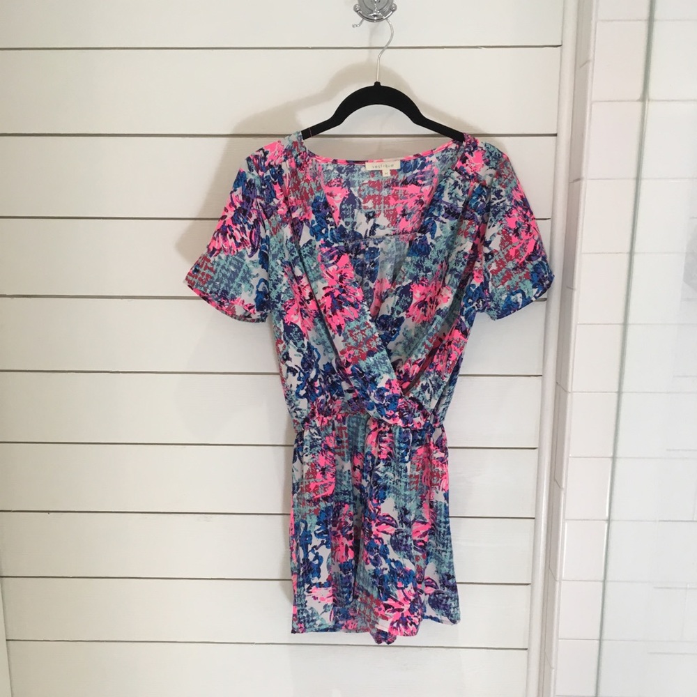Boutique Vestique Colorful Romper